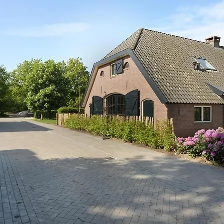 Boerderij Hoeve Met Prive Zwembad | 18 Personen Villa