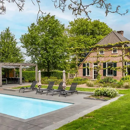 Βίλα Boerderij Hoeve Met Prive Zwembad | 18 Personen