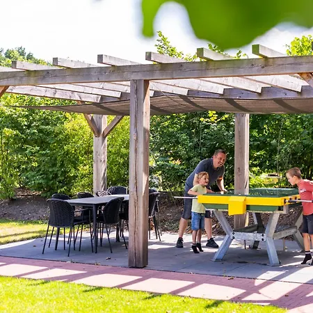 Boerderij Hoeve Met Prive Zwembad | 18 Personen * オッテルロ