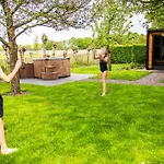 Boerderij Hoeve Met Prive Zwembad | 18 Personen *